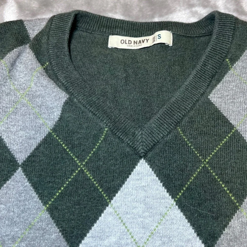 Old Navy Mens Size Small V Neck Sweater Green Argyle Classic Fit Preppy‎ Fall